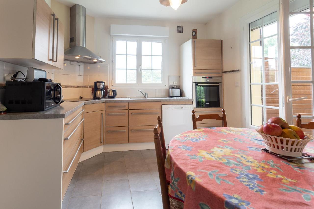Maison Auviais Holiday home